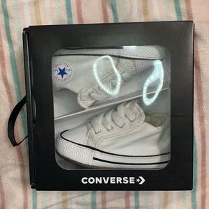 White Baby Converse Size 2 Preloved